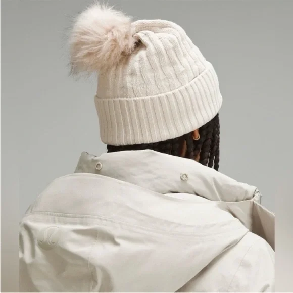 Lululemon cable knit Pom Pom beanie NWT ivory Lululemon Cable Knit Pom Beanie NATI Natural Ivory OS Cozy  main image 2